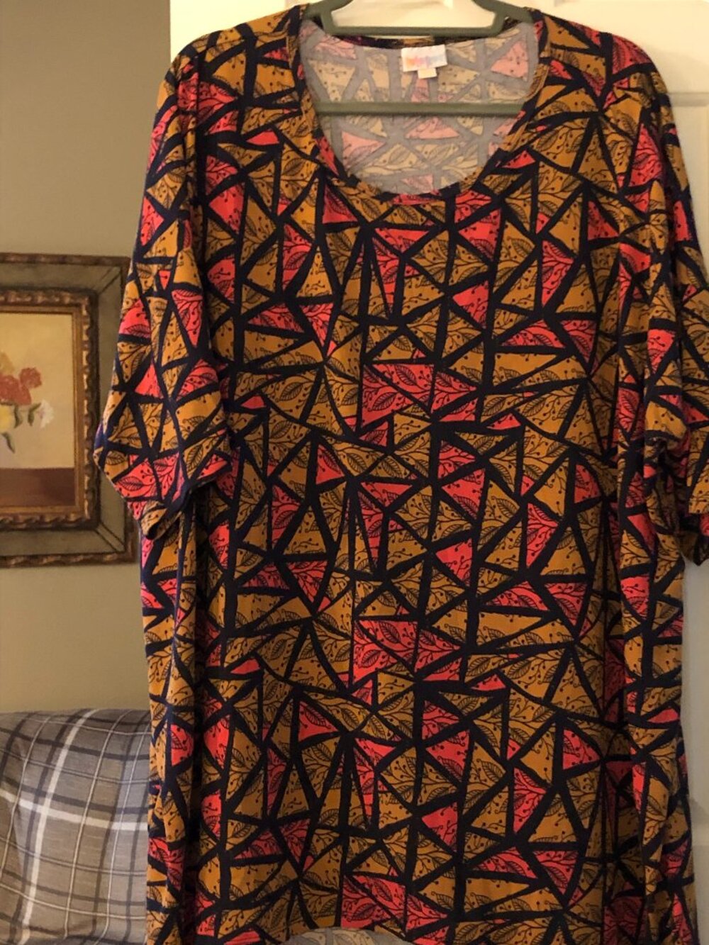 308 TAN AND BLACK IRMA TUNIC 3X LULAROE
